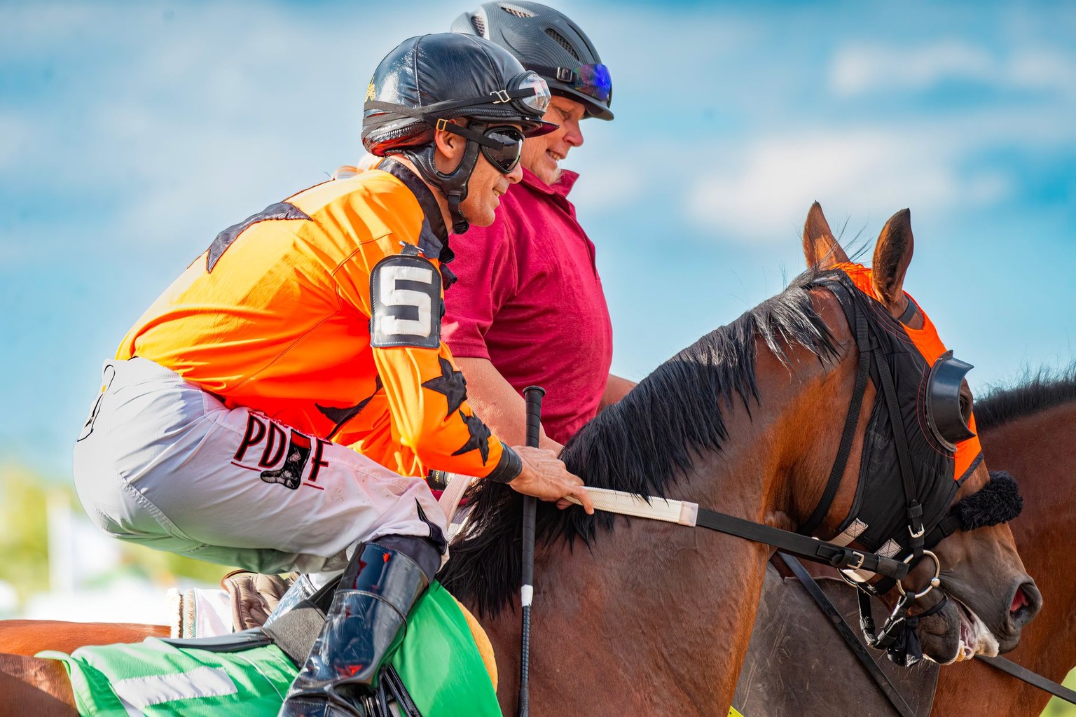 Jockeys famosos: claves para tus apuestas — Herramientas y recursos para analizar jockeys antes de apostar Jockeys famosos: claves para tus apuestas — Herramientas y recursos para analizar jockeys antes de apostar